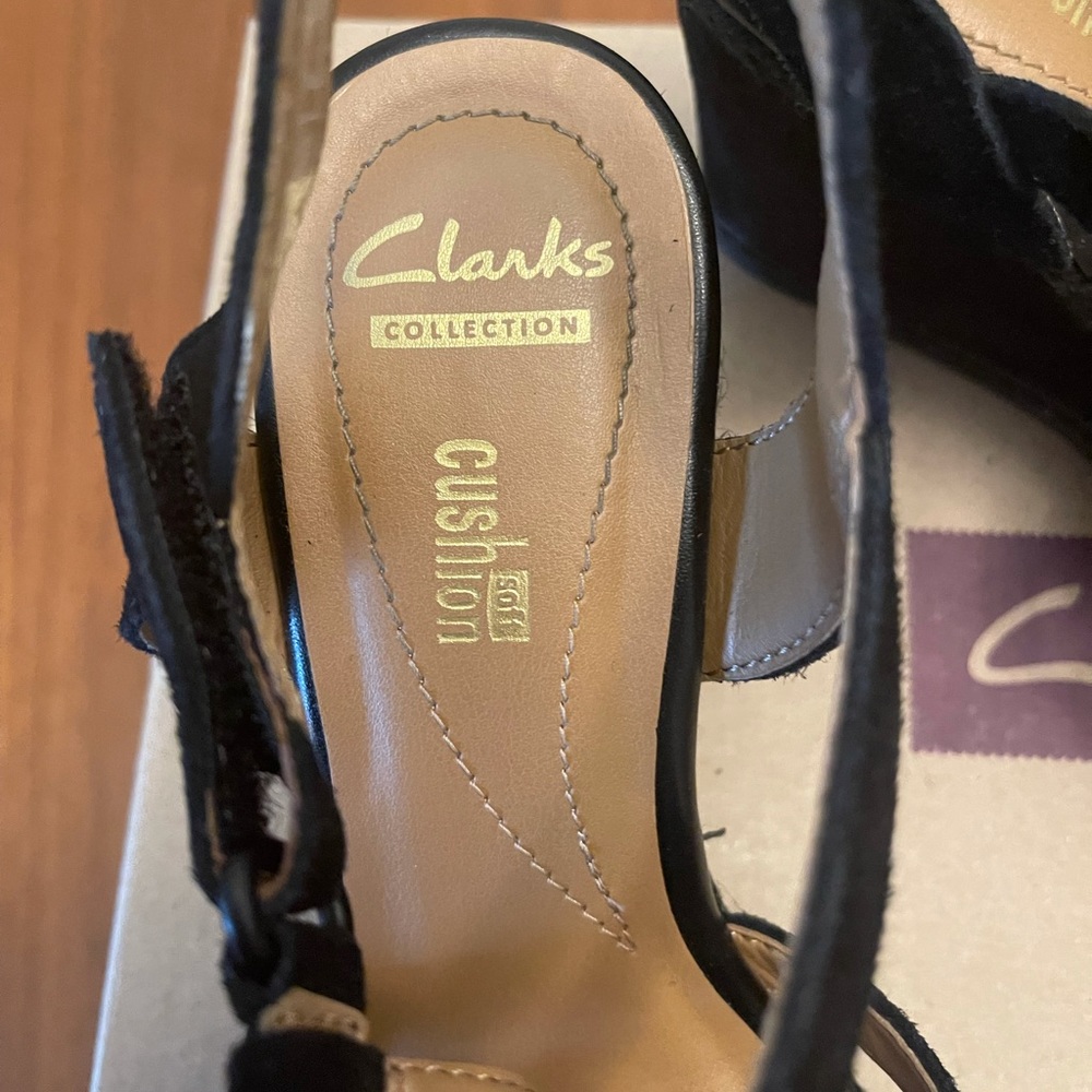 Clark’s Zia Reign Wedge in Black, Size 7 1/2 - Picture 2 of 6